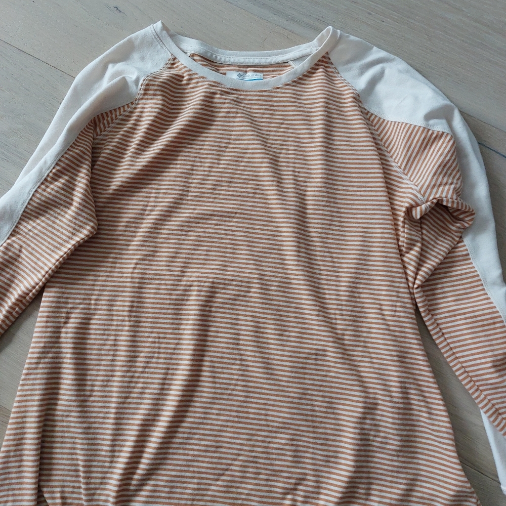 Columbia top